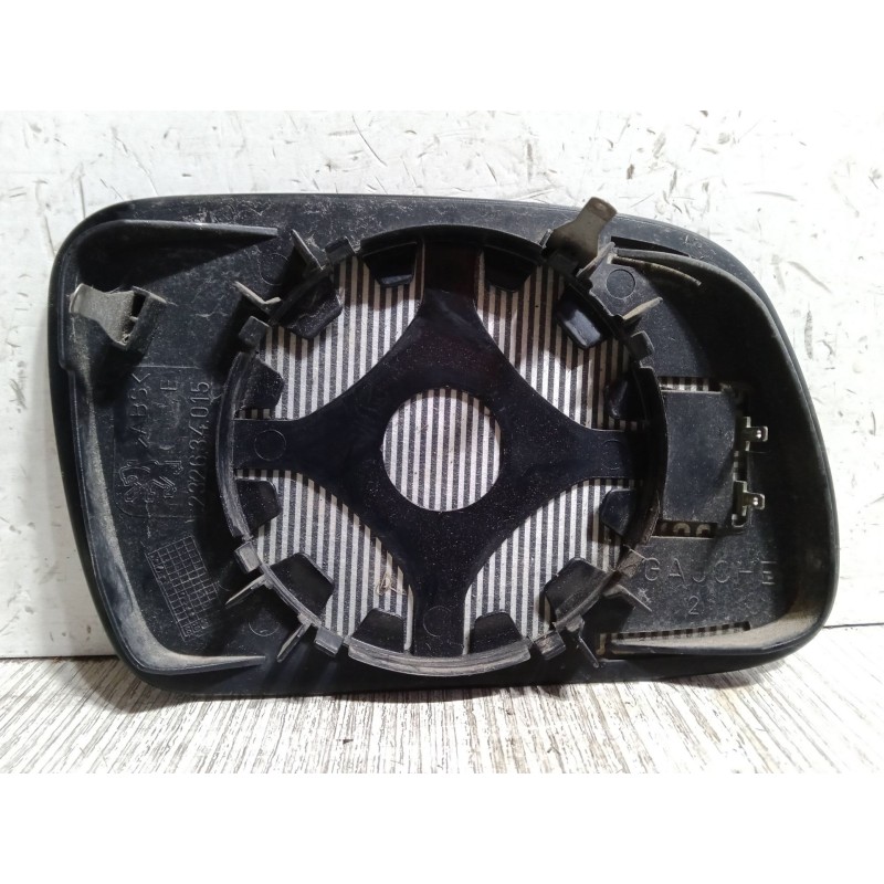 Recambio de cristal retrovisor izquierdo para peugeot 407 (6d_) 1.6 hdi 110 (6d9hzc, 6d9hyc) referencia OEM IAM   