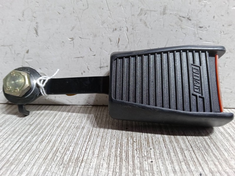 Recambio de anclaje cinturon delantero derecho para fiat tipo (160_) 1.6 i.e. (160.af) referencia OEM IAM   