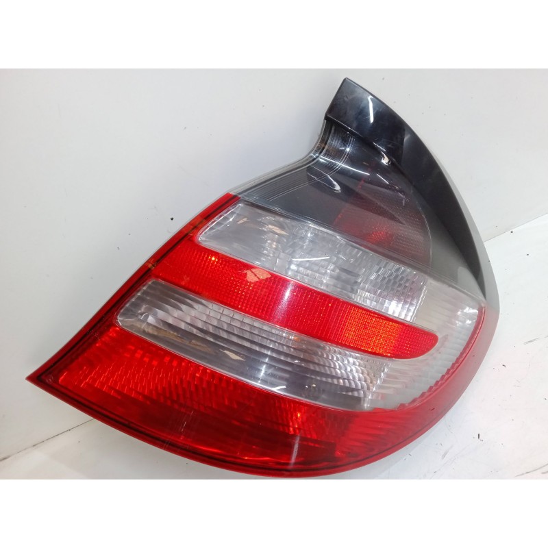 Recambio de piloto trasero derecho para mercedes-benz clase c coupé (cl203) c 350 (203.756) referencia OEM IAM A2038201077  
