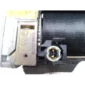 CINTURON SEGURIDAD DELANTERO DERECHO 
