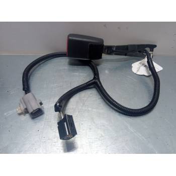 ANCLAJE CINTURON DELANTERO IZQUIERDO 