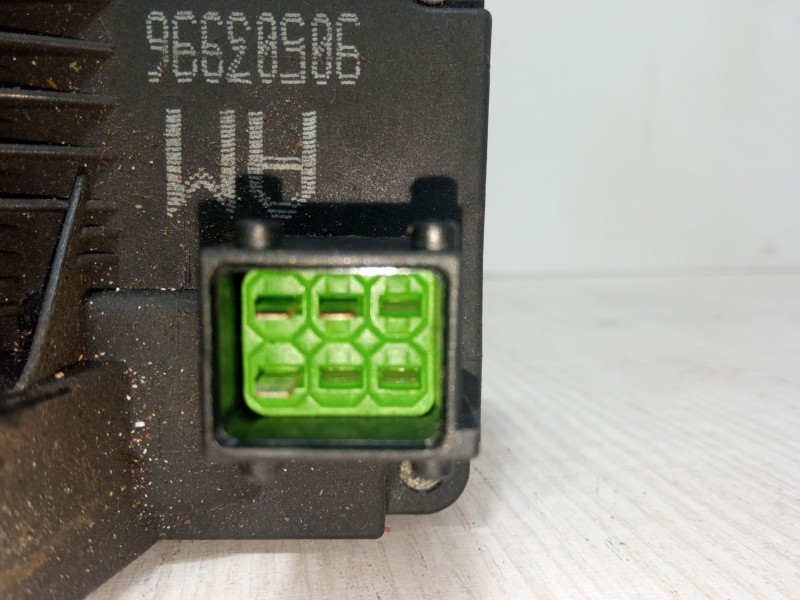 Recambio de cerradura puerta trasera derecha para opel vectra b (j96) 1.8 i 16v (f19) referencia OEM IAM 90503996  