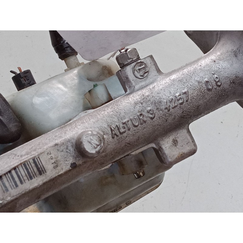 Recambio de bomba freno para renault trafic ii furgoneta (fl) 2.0 dci 115 (fl01, fl0u) referencia OEM IAM   