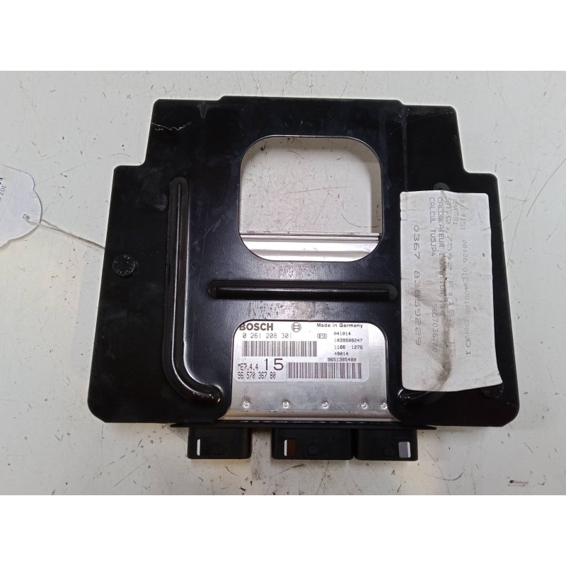 Recambio de centralita motor uce para peugeot 307 cc (3b) 1.6 16v referencia OEM IAM 0261208301  9657036780