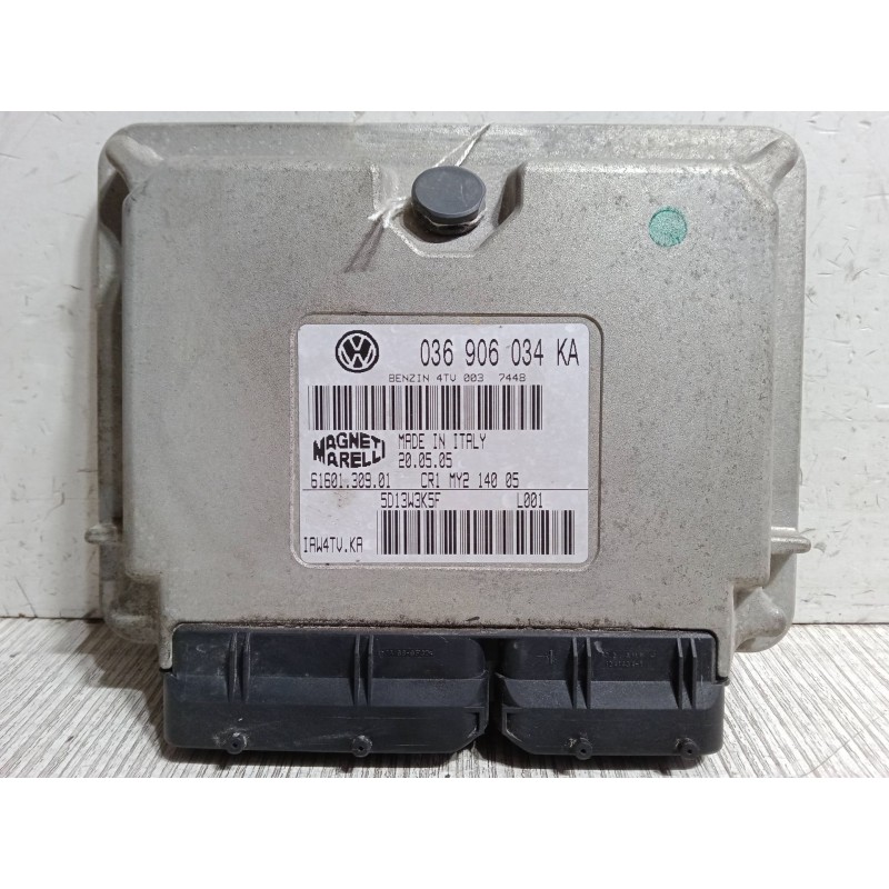 Recambio de centralita motor uce para volkswagen polo iv sedán (9a4, 9a2, 9n2, 9a6) 1.4 referencia OEM IAM 036906034KA IAW4TV.KA