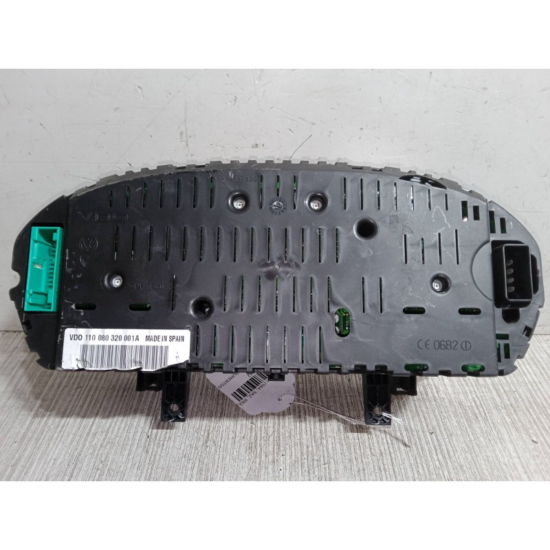 Recambio de cuadro instrumentos para volkswagen polo iv sedán (9a4, 9a2, 9n2, 9a6) 1.4 referencia OEM IAM 6Q0920803  