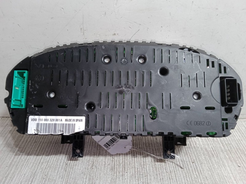 Recambio de cuadro instrumentos para volkswagen polo iv sedán (9a4, 9a2, 9n2, 9a6) 1.4 referencia OEM IAM 6Q0920803  