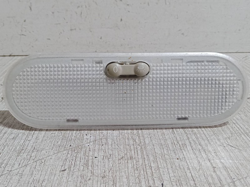 Recambio de luz interior delantera para dacia logan mcv ii 1.2 referencia OEM IAM   