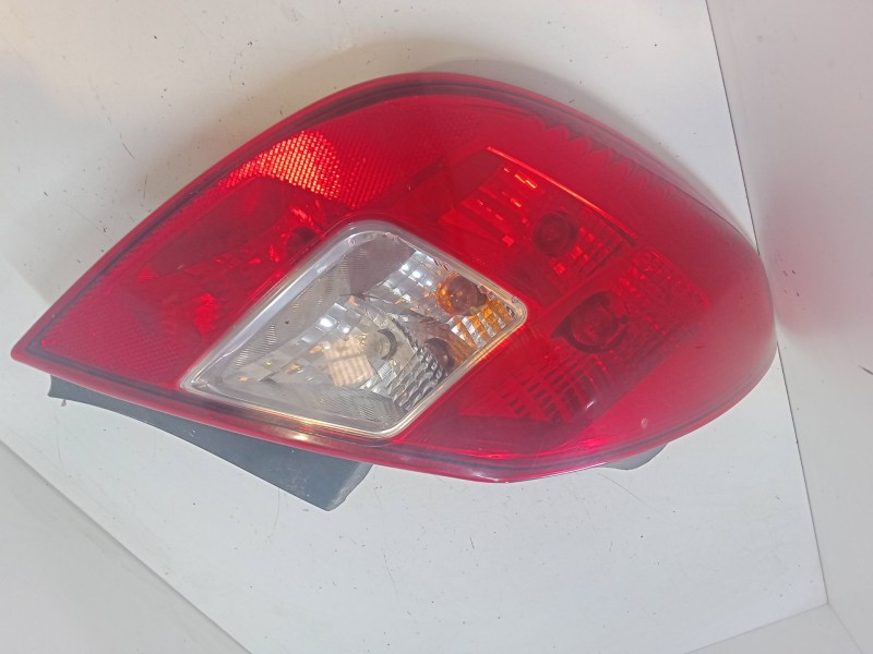 Recambio de piloto trasero izquierdo para opel corsa d (s07) 1.2 (l08, l68) referencia OEM IAM   