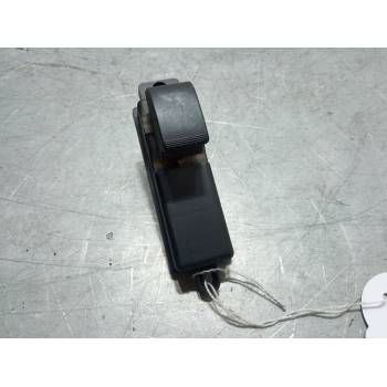 MANDO ELEVALUNAS DELANTERO DERECHO D65166370 