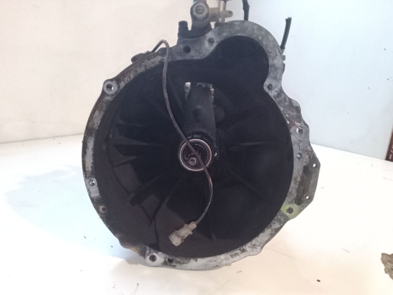 Recambio de caja de cambios manual 5 velocidades para nissan atleon tk35/1 referencia OEM IAM   