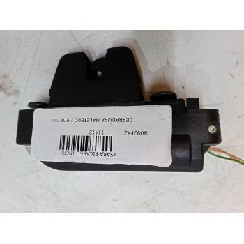 CERRADURA MALETERO / PORTON 