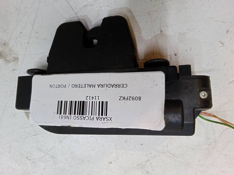 CERRADURA MALETERO / PORTON 