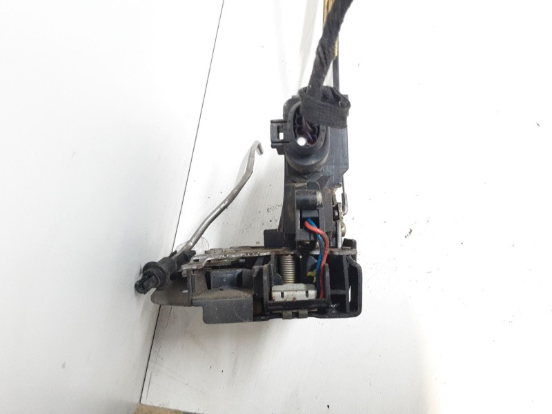 Recambio de cerradura puerta trasera derecha para audi a6 c5 avant (4b5) 2.5 tdi referencia OEM IAM   