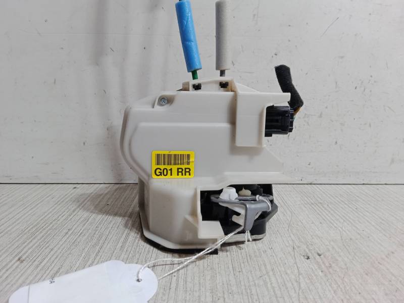 CERRADURA PUERTA TRASERA DERECHA 