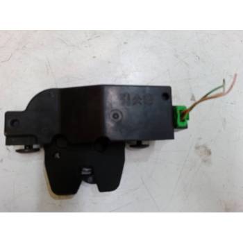 CERRADURA MALETERO / PORTON 