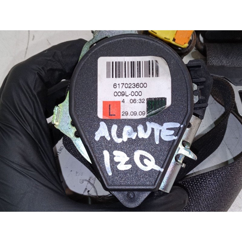 Recambio de cinturon seguridad delantero izquierdo para opel astra j (p10) 1.7 cdti (68) referencia OEM IAM 617023600  