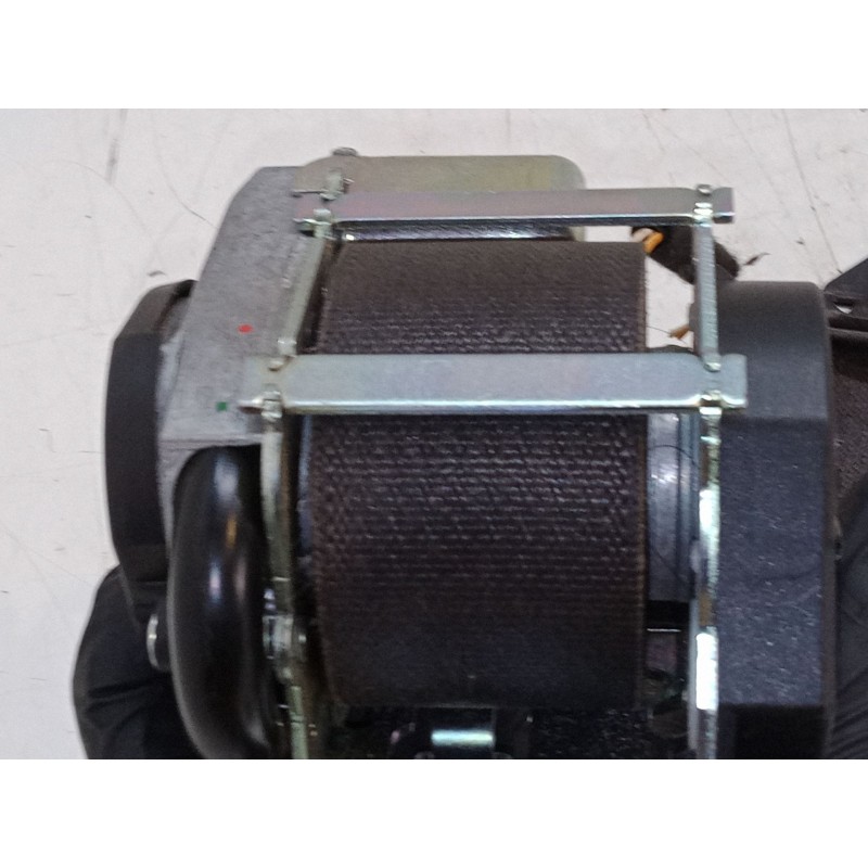 Recambio de cinturon seguridad delantero izquierdo para opel astra j (p10) 1.7 cdti (68) referencia OEM IAM 617023600  