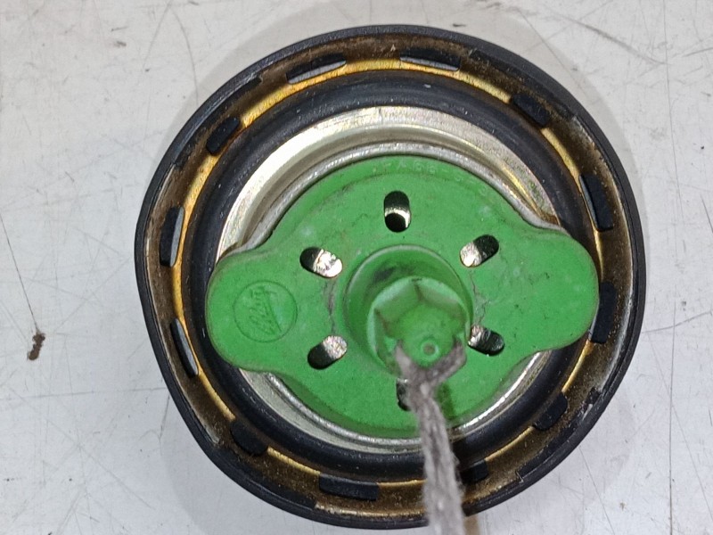 Recambio de tapon combustible para bmw x5 (e53) 3.0 d referencia OEM IAM   