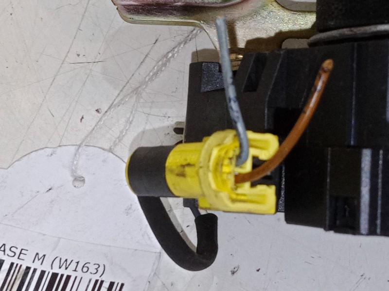 Recambio de cinturon seguridad trasero derecho para mercedes-benz clase m (w163) ml 400 cdi (163.128) referencia OEM IAM   