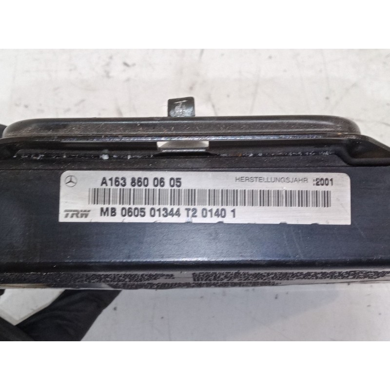 Recambio de airbag de puerta delantero izquierdo para mercedes-benz clase m (w163) ml 400 cdi (163.128) referencia OEM IAM A1638