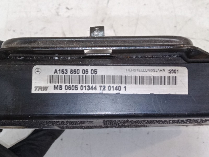 Recambio de airbag de puerta delantero izquierdo para mercedes-benz clase m (w163) ml 400 cdi (163.128) referencia OEM IAM A1638