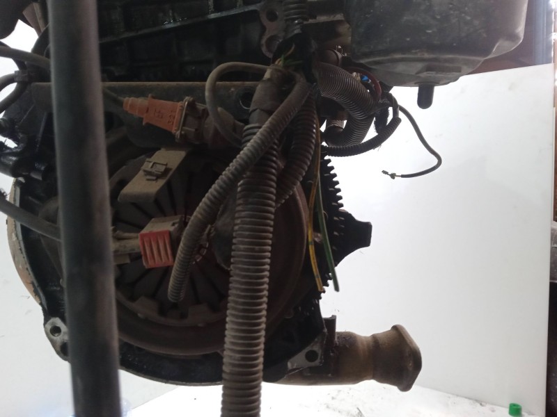 Recambio de motor completo para peugeot 106 ii (1a_, 1c_) 1.1 i referencia OEM IAM 204.020KM  