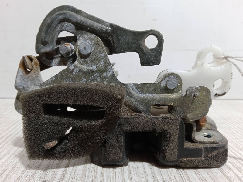 Recambio de cerradura puerta trasera derecha para hyundai atos (mx) 1.0 i referencia OEM IAM   