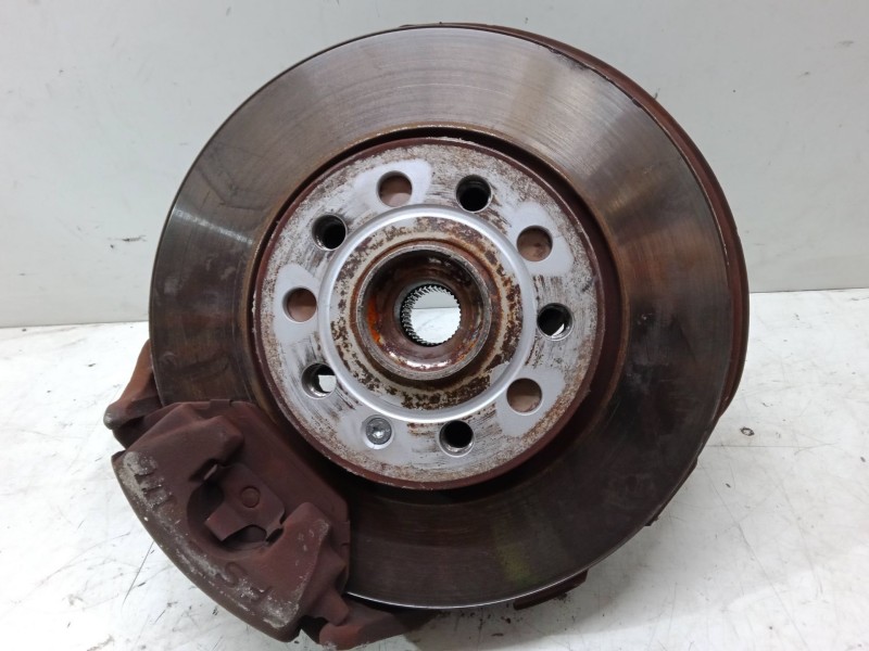 Recambio de mangueta delantera izquierda para audi a3 (8p1) 1.6 fsi referencia OEM IAM   