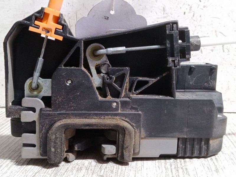 Recambio de cerradura puerta delantera derecha para opel meriva a monospace (x03) 1.7 cdti (e75) referencia OEM IAM   