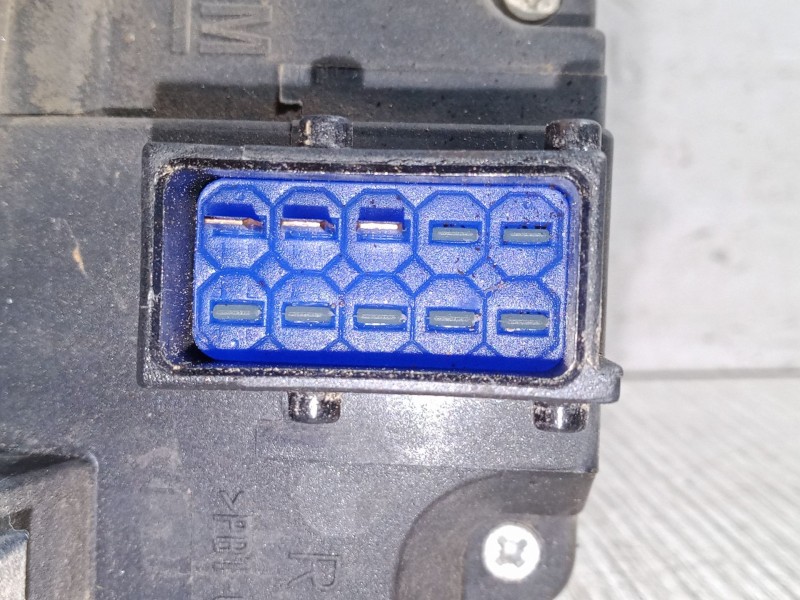 Recambio de cerradura puerta delantera derecha para opel meriva a monospace (x03) 1.7 cdti (e75) referencia OEM IAM   