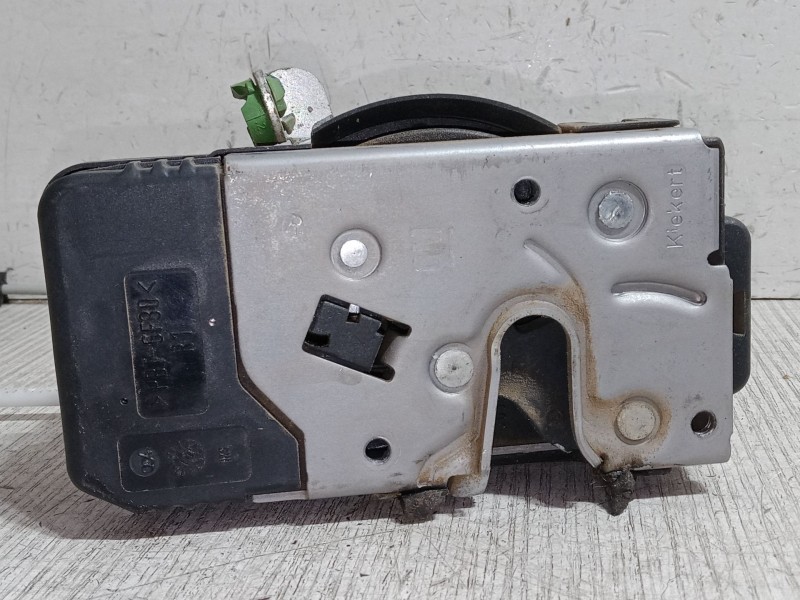 Recambio de cerradura puerta delantera derecha para opel meriva a monospace (x03) 1.7 cdti (e75) referencia OEM IAM   