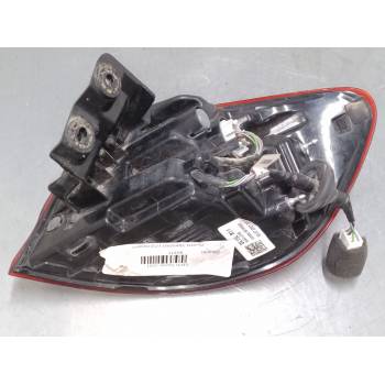 PILOTO TRASERO IZQUIERDO 92401J7150 