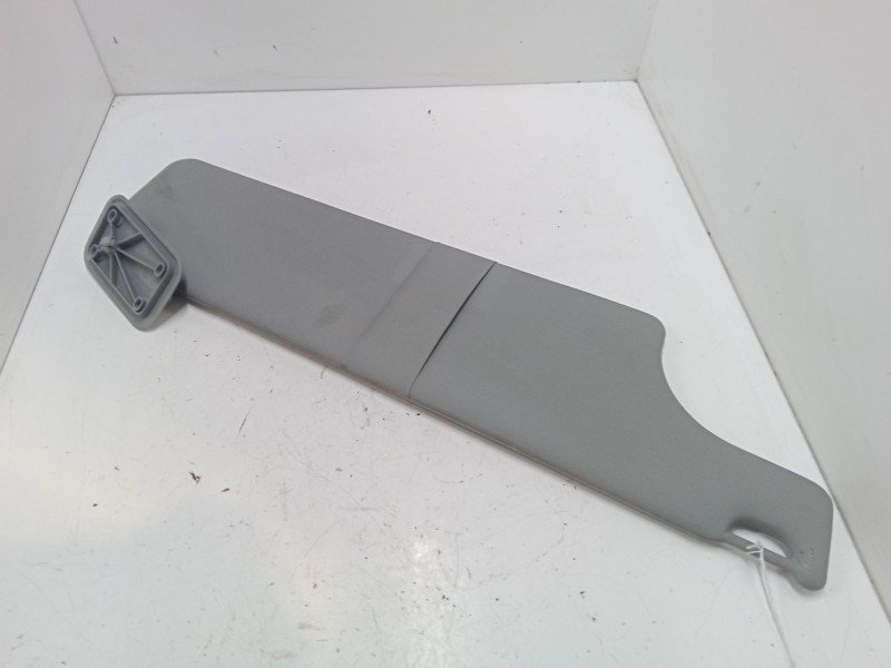 Recambio de parasol derecho para renault trucks mascott caja/chasis 150.35 referencia OEM IAM   