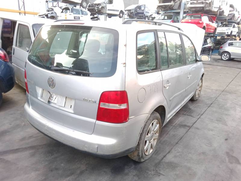 VOLKSWAGEN TOURAN (1T1, 1T2)