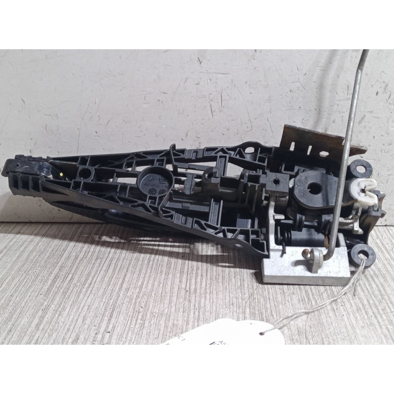 Recambio de maneta exterior puerta delantera izquierda para opel astra j (p10) 1.7 cdti (68) referencia OEM IAM   
