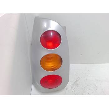 PILOTO TRASERO DERECHO 