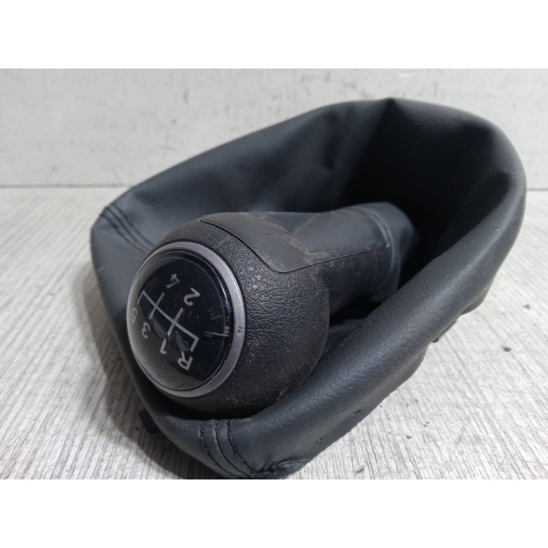 Recambio de pomo palanca cambio para seat leon (1p1) 1.9 tdi referencia OEM IAM   