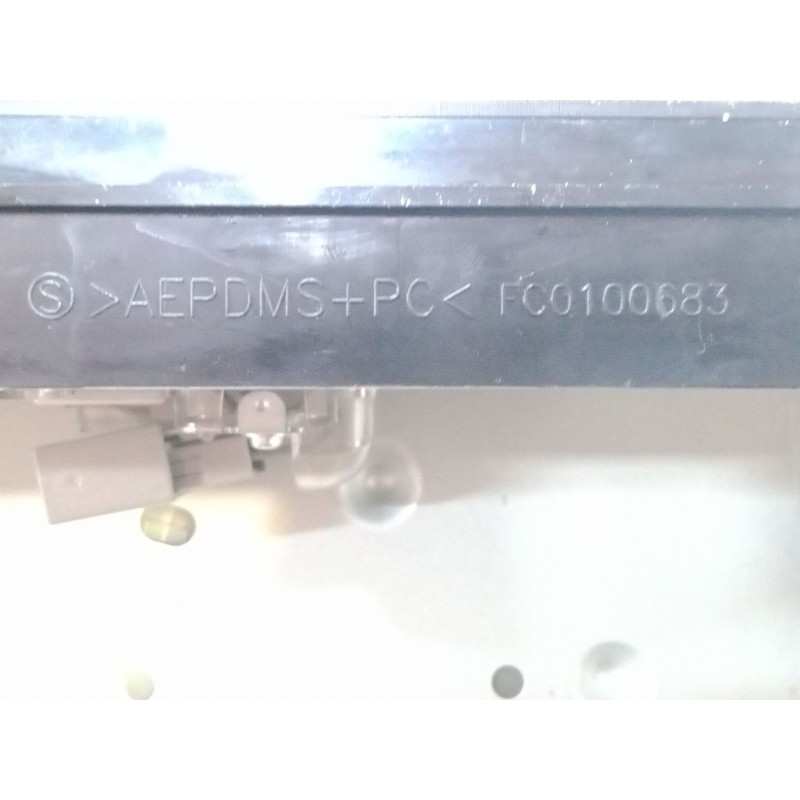 Recambio de pantalla multifuncion para toyota auris (_e18_) 1.8 hybrid (zwe186_) referencia OEM IAM 8614002360  10R038055