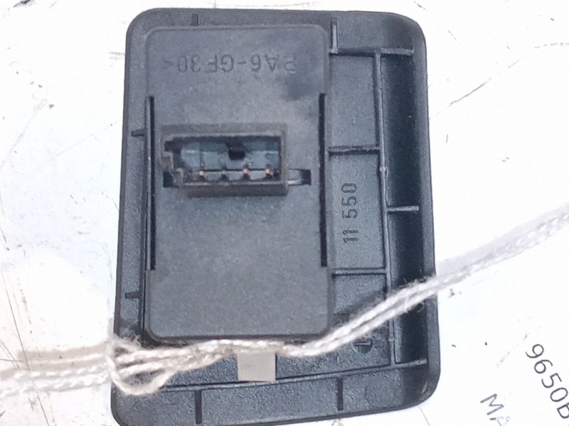 Recambio de mando elevalunas trasero derecho para bmw x5 (e53) 3.0 d referencia OEM IAM   