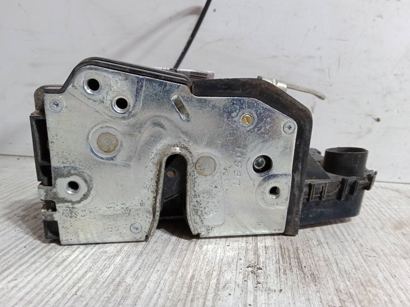 Recambio de cerradura puerta delantera izquierda para bmw 3 (e46) 318 i referencia OEM IAM   