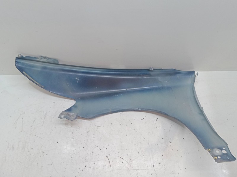 Recambio de aleta delantera derecha para volvo s40 ii (544) 1.6 d referencia OEM IAM   