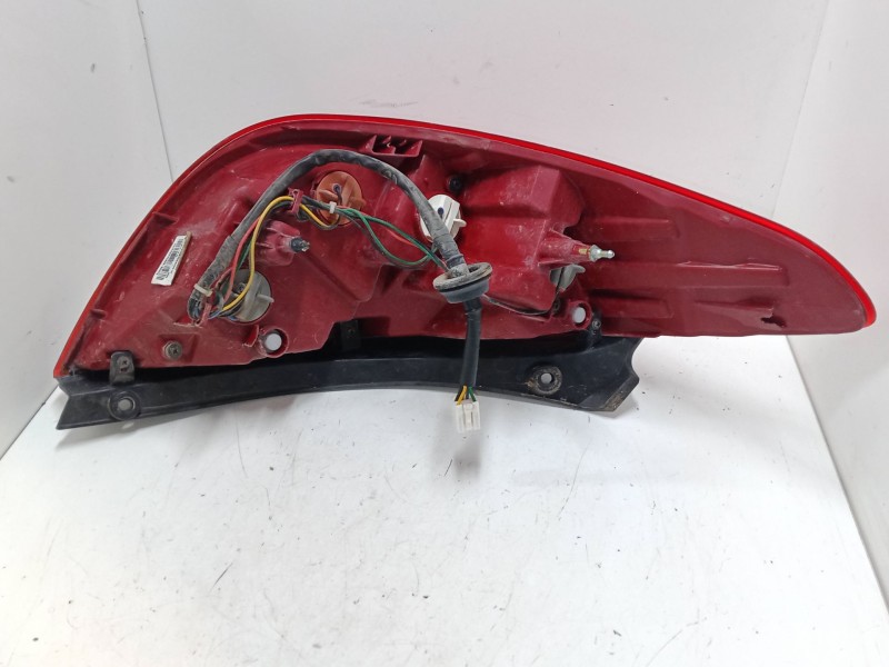 Recambio de piloto trasero derecho para hyundai i20 i (pb, pbt) 1.2 referencia OEM IAM 924024P500  