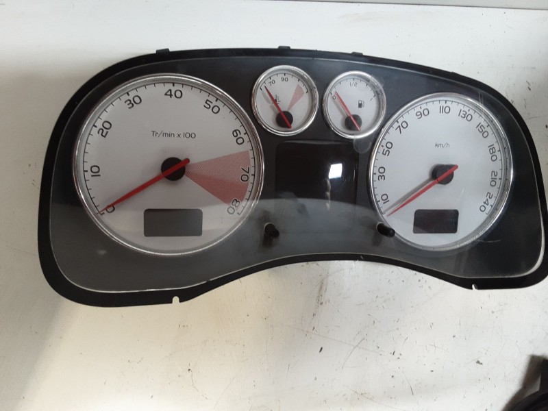 Recambio de cuadro instrumentos para peugeot 307 cc (3b) 1.6 16v referencia OEM IAM 9655476680  