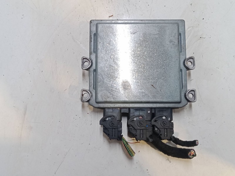 Recambio de centralita motor uce para peugeot partner furgoneta/monovolumen (5_, g_) 2.0 hdi referencia OEM IAM 9657662380  5WKS