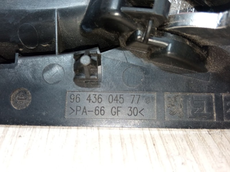 Recambio de maneta interior puerta trasera izquierda para peugeot 307 sw (3h) 1.6 hdi 110 referencia OEM IAM 9643604577  