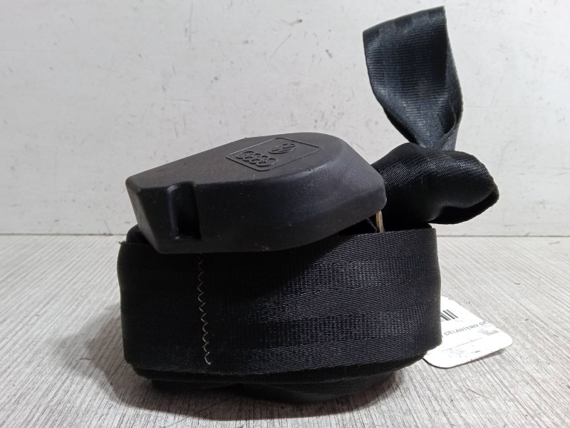 Recambio de cinturon seguridad delantero derecho para volkswagen polo ii (86c, 80) 1.0 referencia OEM IAM   