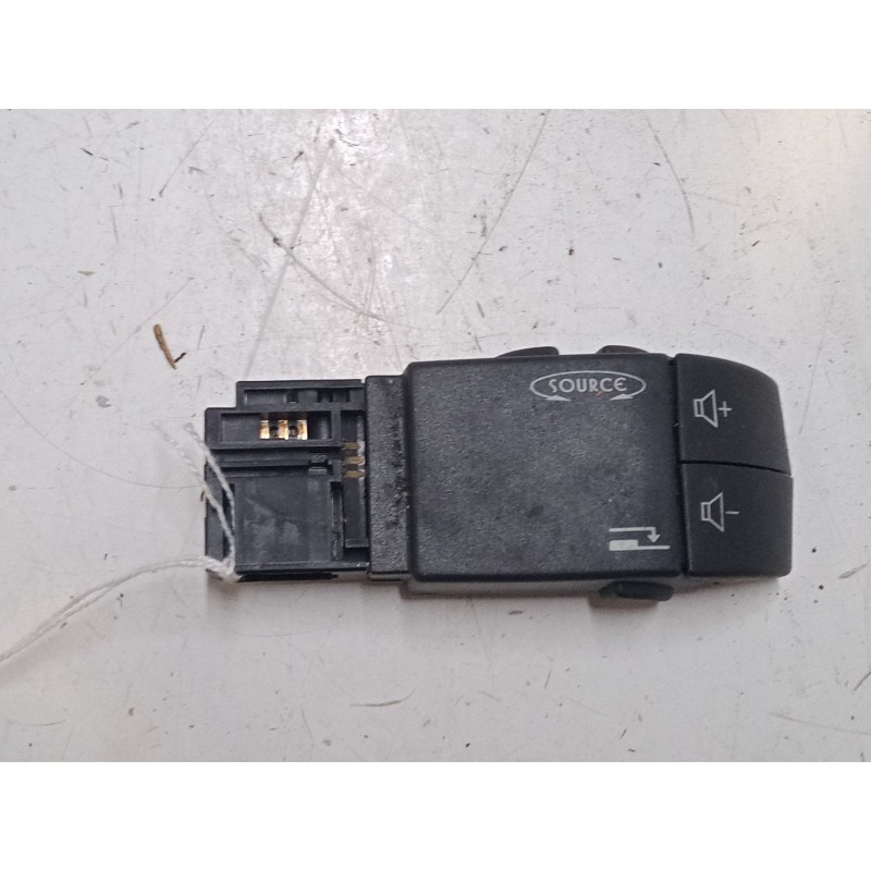 Recambio de mando radio para renault trucks mascott caja/chasis 150.35 referencia OEM IAM   