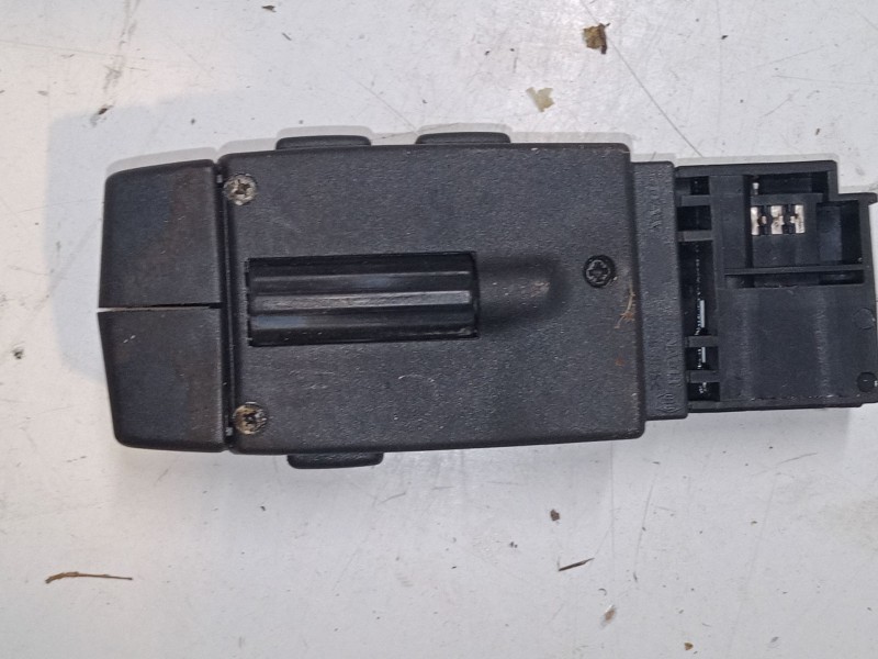 Recambio de mando radio para renault trucks mascott caja/chasis 150.35 referencia OEM IAM   