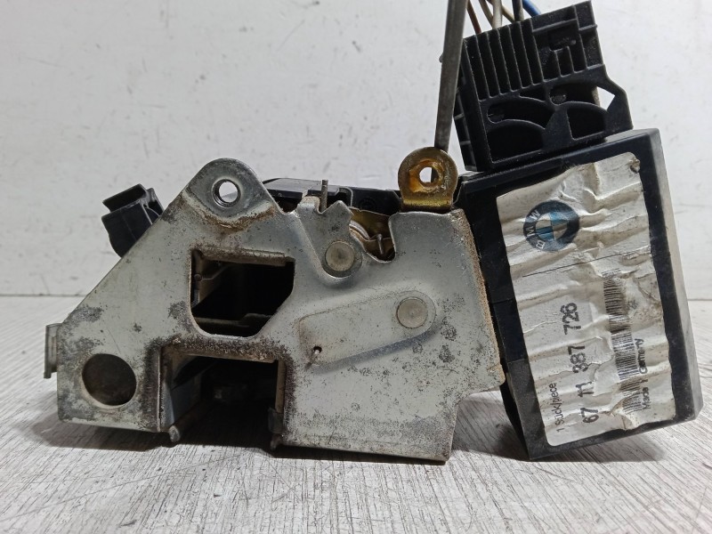 Recambio de cerradura puerta delantera derecha para bmw 3 (e36) 316 i referencia OEM IAM   